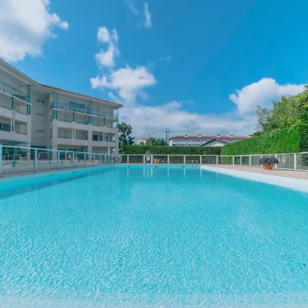 The Pool ! T2 Pour 4 Pers Et Parking Gratuit